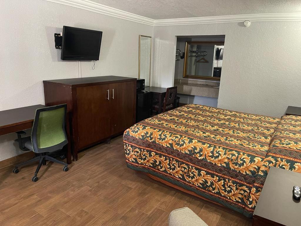 Budget Inn And Suites Crowley ภายนอก รูปภาพ