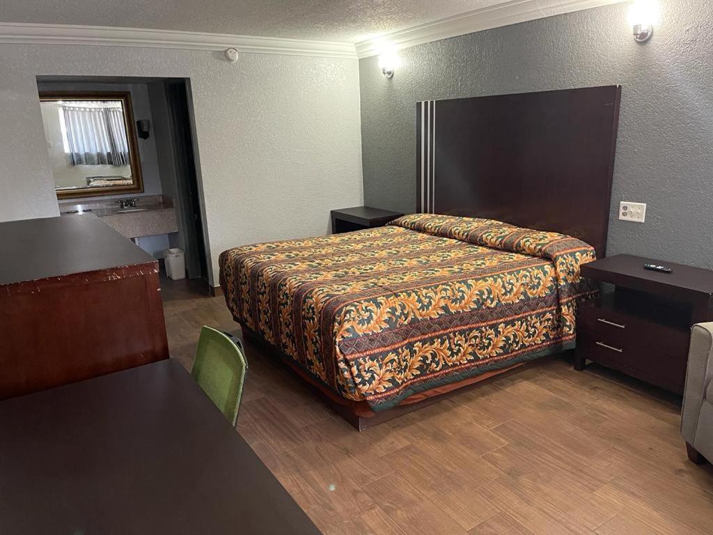 Budget Inn And Suites Crowley ภายนอก รูปภาพ